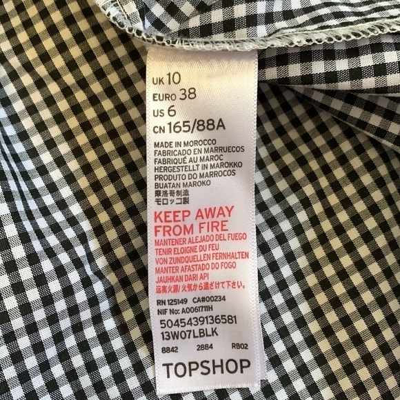 TOPSHOP Maggie Bardot gingham black & white checked plaid off-the-shoulder top - Picture 6 of 6